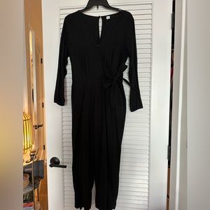 Black, linen Old Navy Jumpsuit